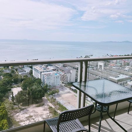 Riviera Jomtien By Daisy Pattaya 2 Apartment Exterior photo