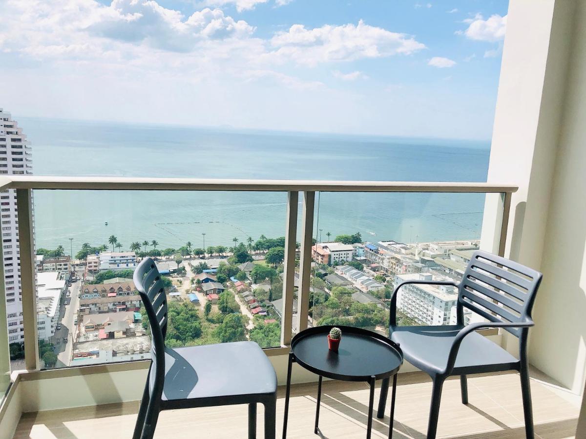 Riviera Jomtien By Daisy Pattaya 2 Apartment Exterior photo