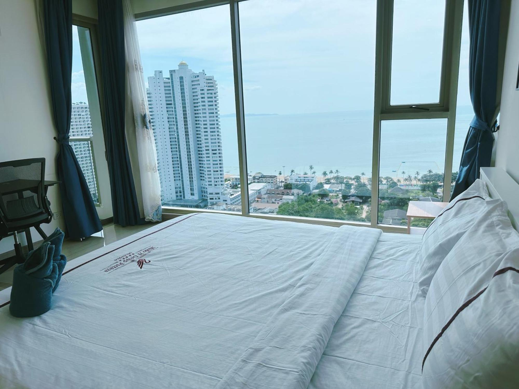 Riviera Jomtien By Daisy Pattaya 2 Apartment Exterior photo