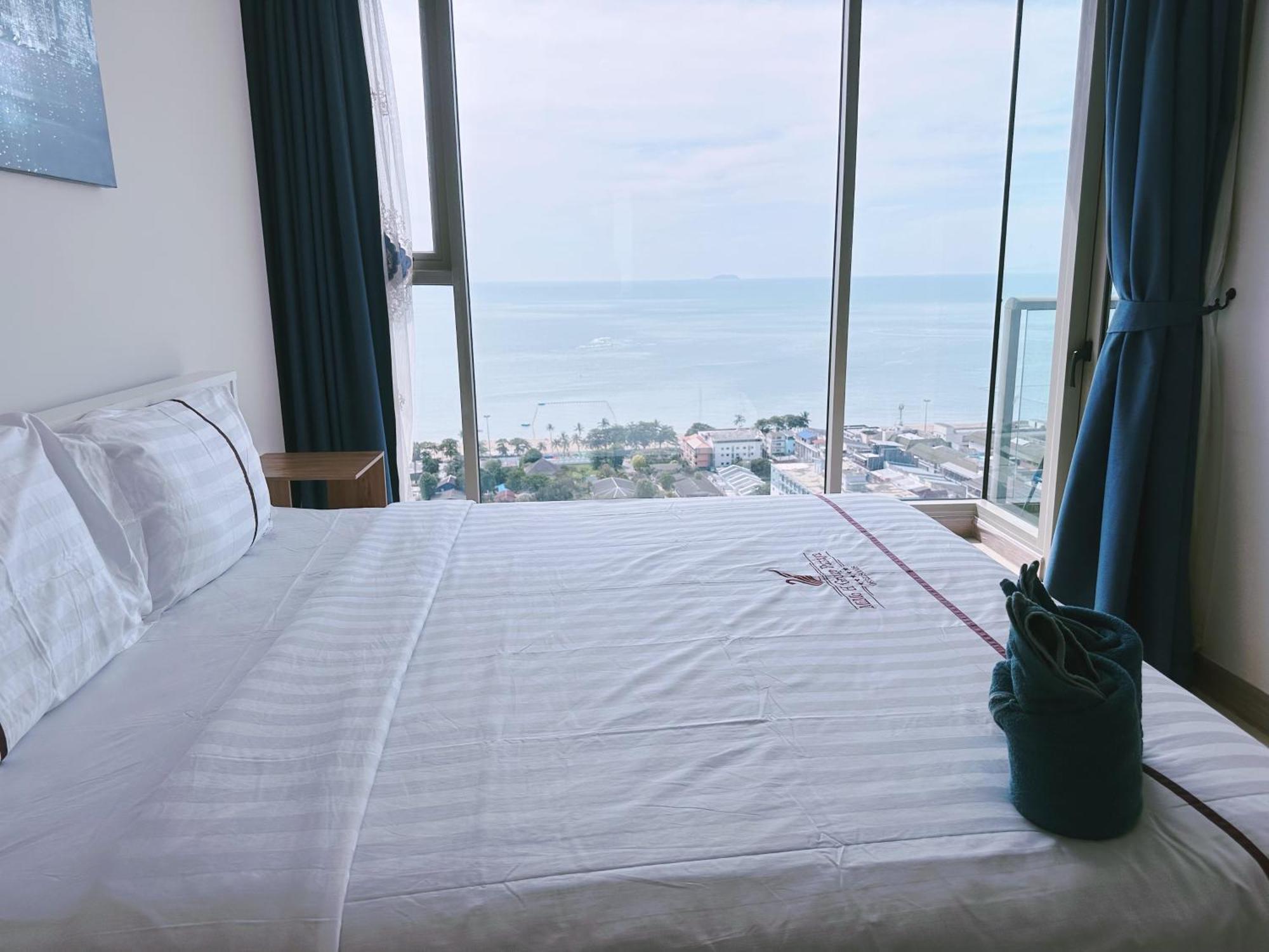 Riviera Jomtien By Daisy Pattaya 2 Apartment Exterior photo